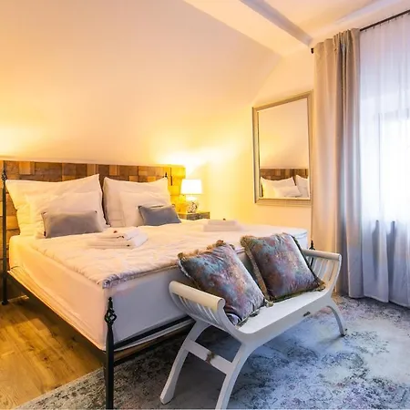 Guest house Adalbert 4*