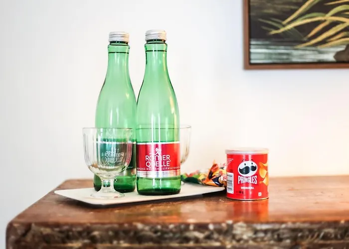 Adalbert 招待所 4*